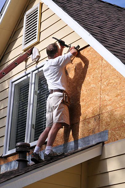 Best Composite Siding  in Janesville, CA